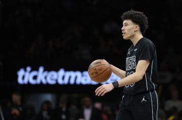 必一体育-白热化！特拉奥雷外线开炮三分穿针 帮助篮网扳平比分