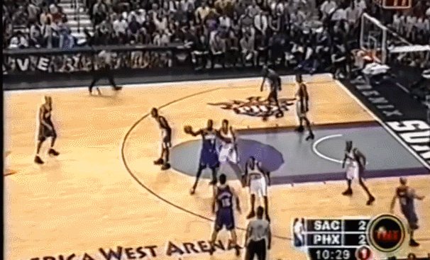 1665907237341053676.gif 1.gif